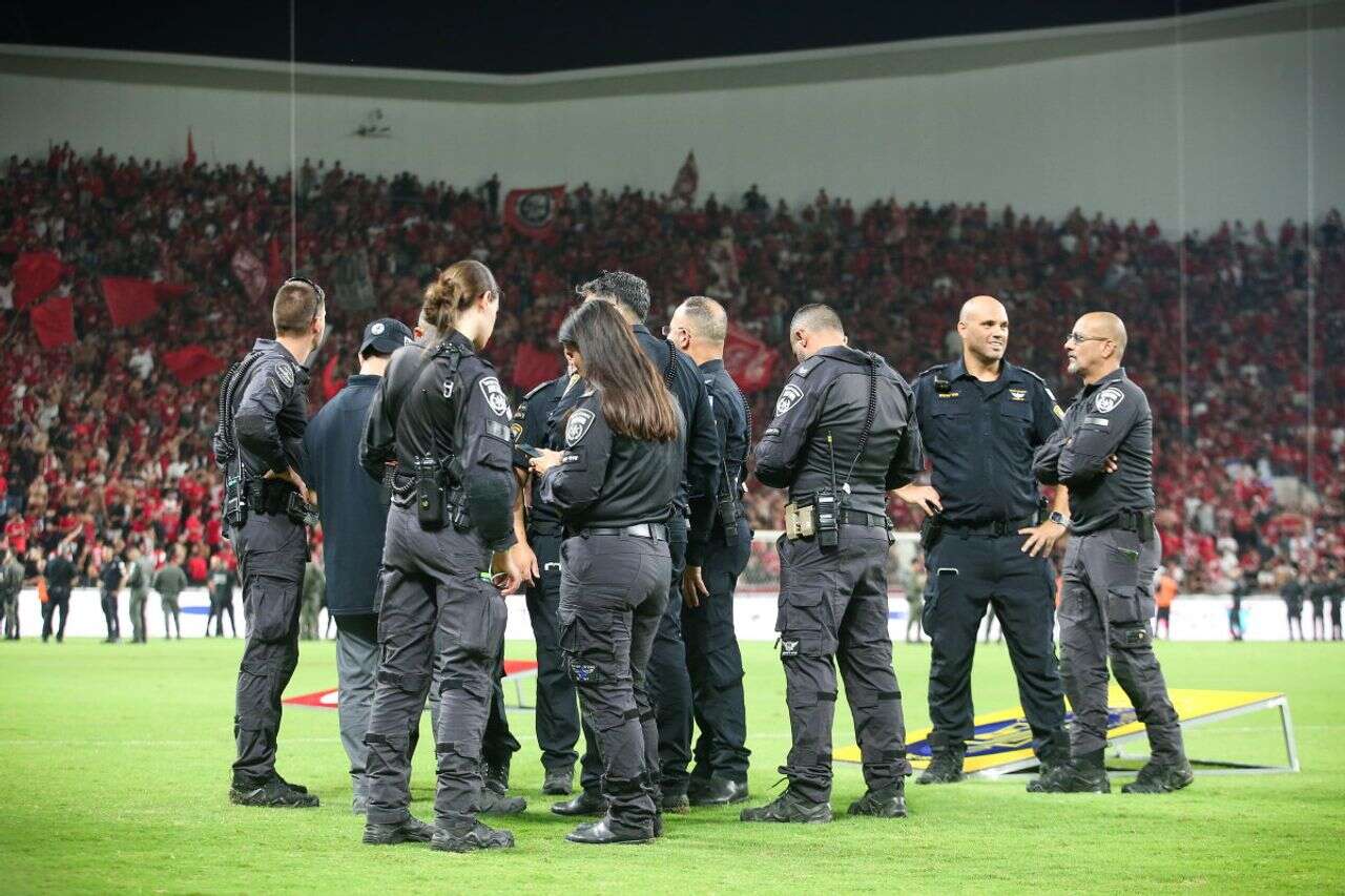 3 hours before the derby: a fight between Hapoel and Maccabi Tel Aviv fans - who were arrested