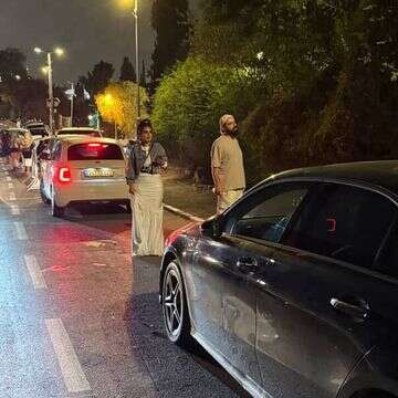 נרקיס והאקס נצפו צמודים