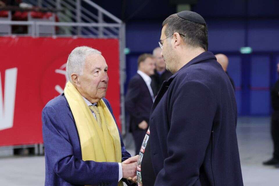 עופר ינאי ושמעון מזרחי , אלן שיבר