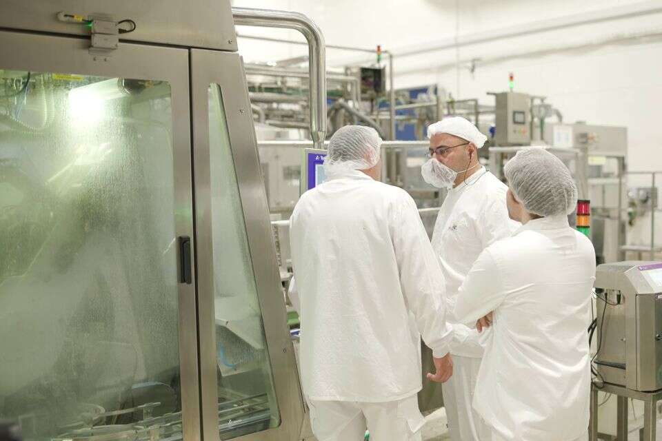 מפעל שטראוס באחיהוד , .