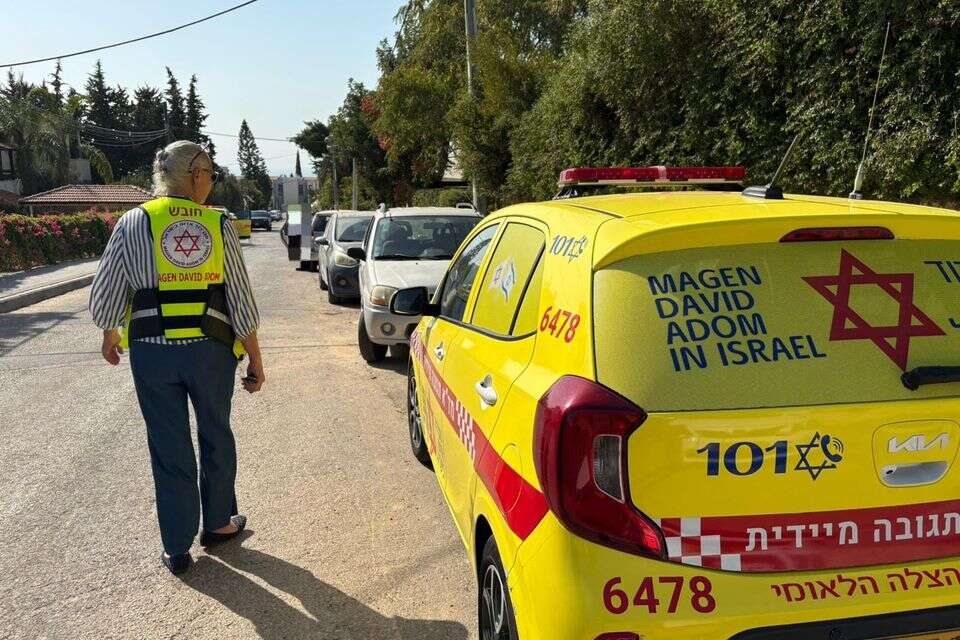הזירה בה נשכחה התינוקת ברכב , דוברות מד"א