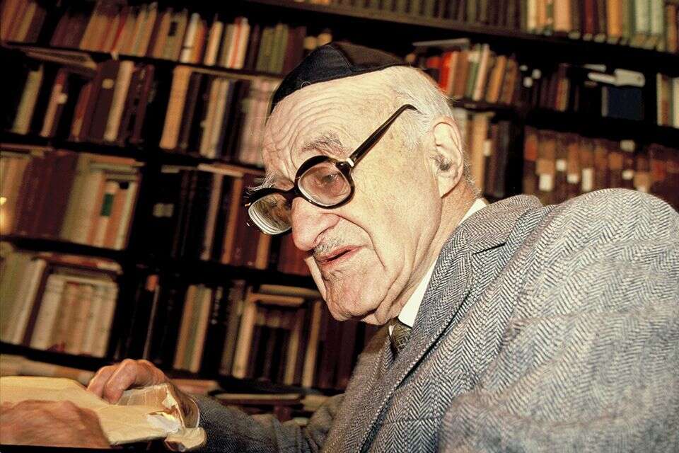פרופ' ישעיהו ליבוביץ ז"ל. בדומה לו, גם צדיק לא מנסה לעטוף את היהדות באמירות מתקתקות , משה שי