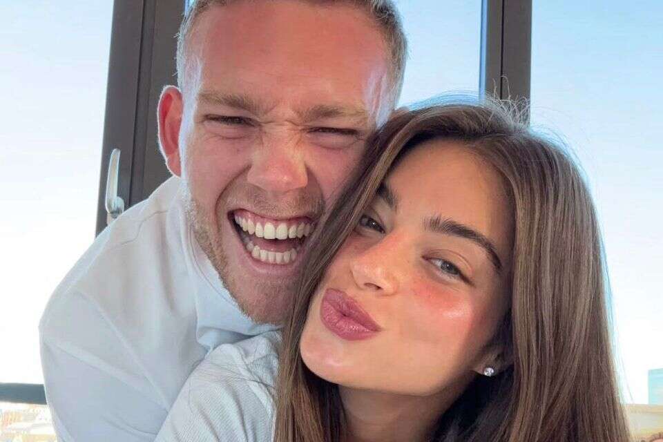 נועה קירל ודניאל פרץ , אינסטגרם