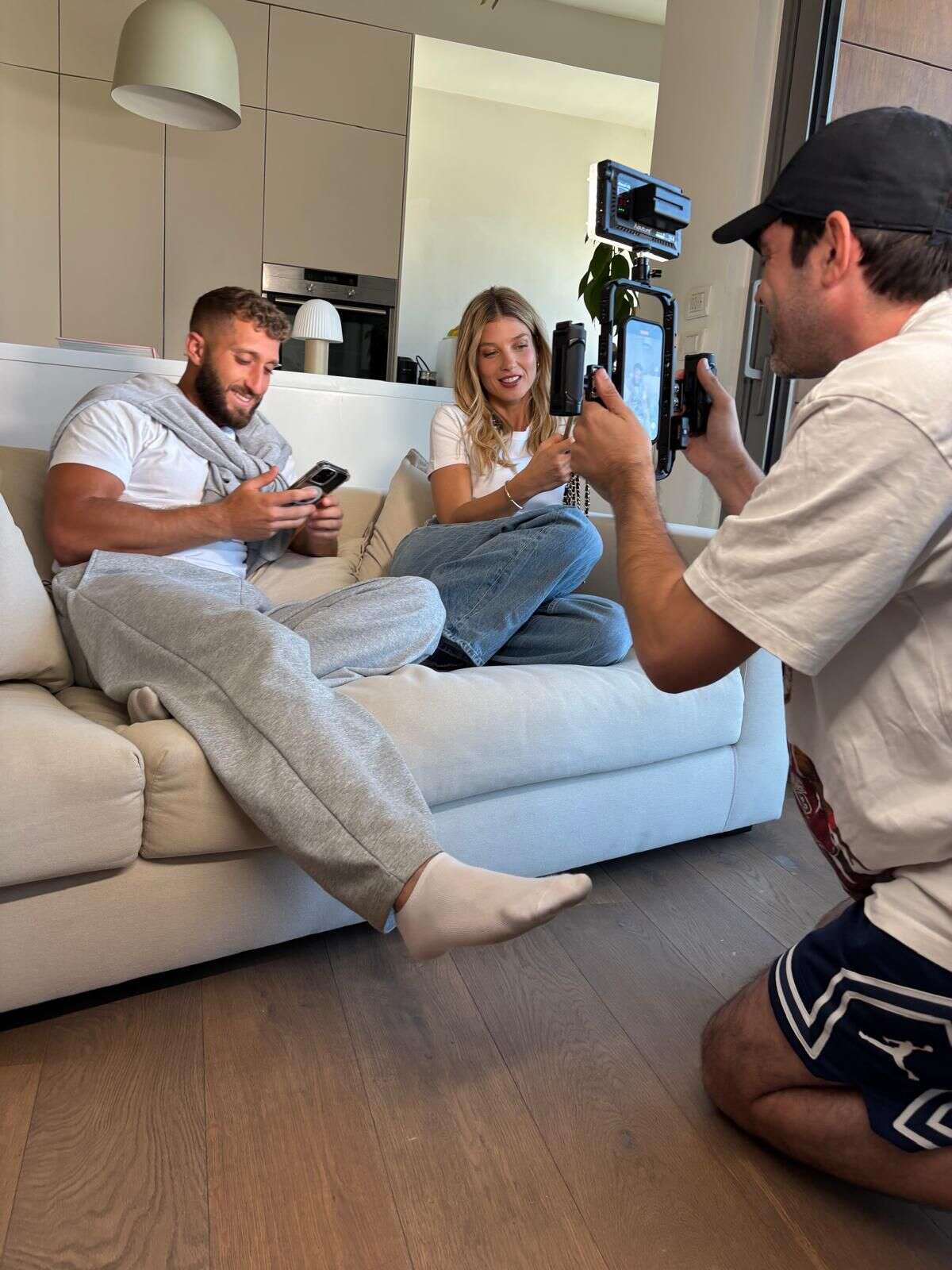 עדי הימלבלוי ובן זיני , ללא