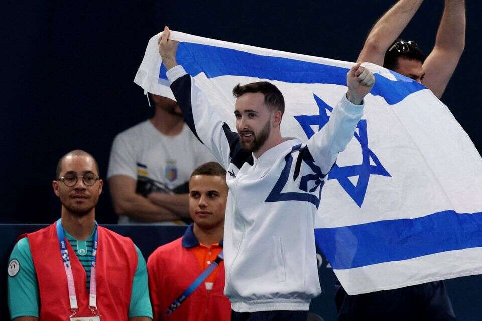 ארטיום דולגופיאט , רויטרס