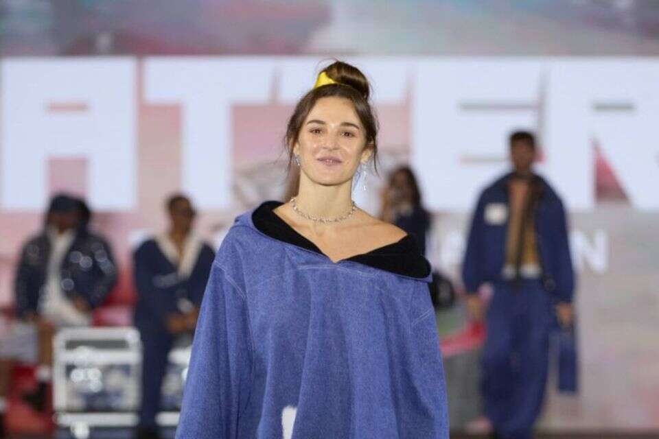 מיה רגב על המסלול , עומרי רוזנגרט