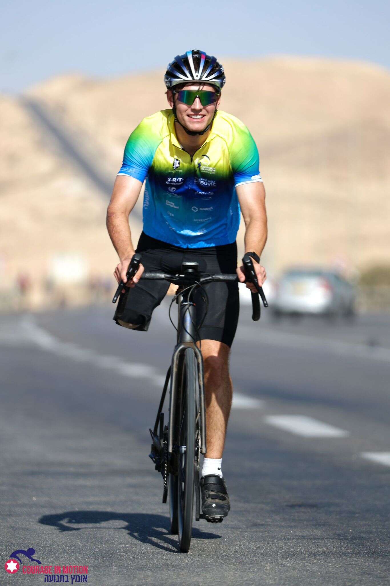 "זה עוזר לי להתמודד עם הפציעה ונותן לי משמעות" , אוסף פרטי