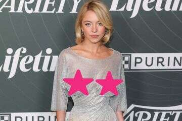 בשמלה שקופה: סידני סוויני מציגה לראווה