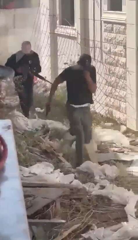 צפו בתיעוד החריג: ירי באש חיה במרכז העיר ערערה