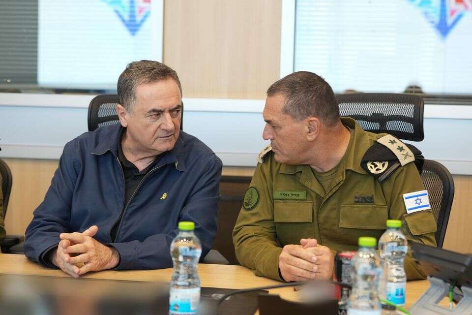 הרמטכ"ל זמיר ושר הביטחון כ"ץ , אריאל חרמוני/משרד הביטחון