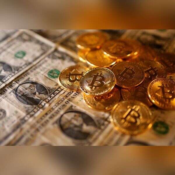 האבולוציה של הקריפטו: מביטקוין עד סולנה - הכירו את המטבעות הכי חמים בשוק