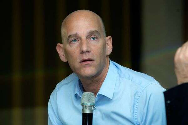 גיא פלג , משה שי