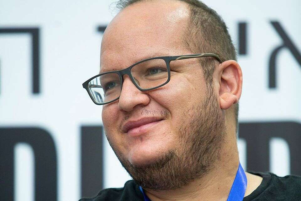 חיים לוינסון , משה שי