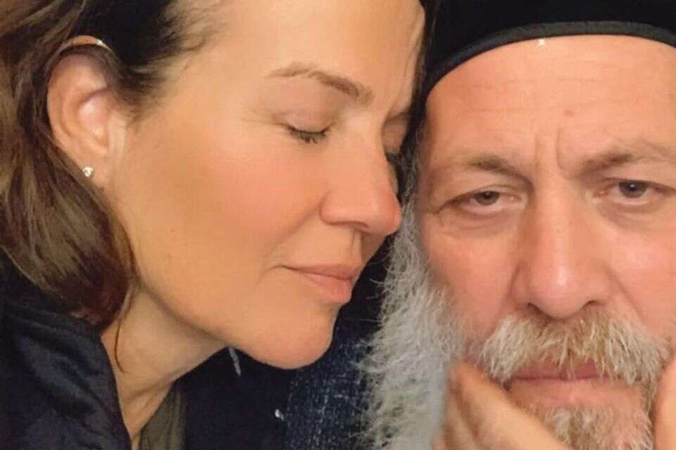 "תמות וזה לא יעניין". צופית גרנט ושולי רנד , אינסטגרם