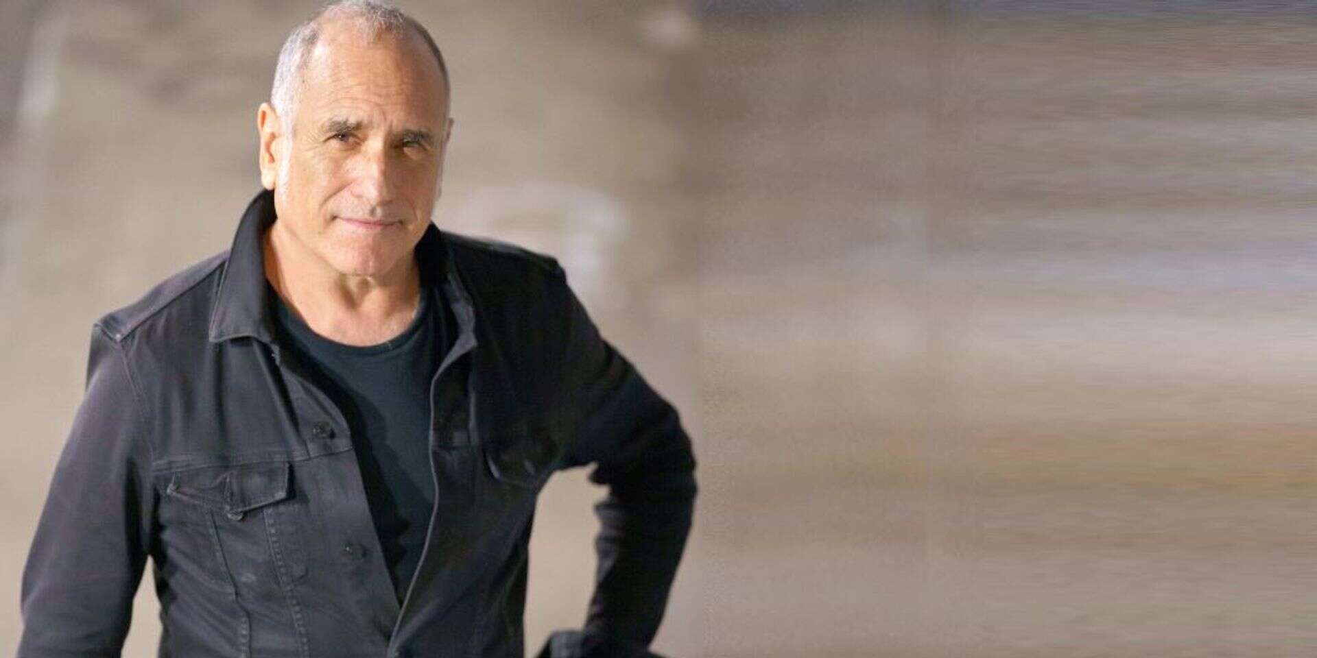 דויד ברוזה , גיל לביא