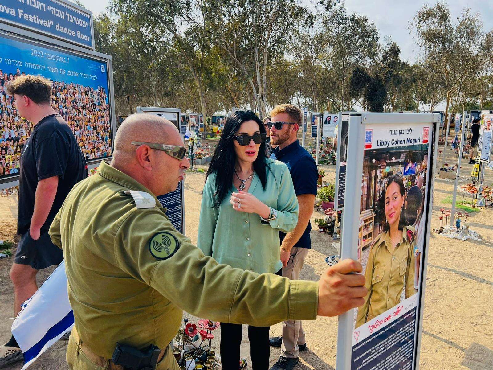 תומכת בישראל ו"מפטרת" בכירי ממשל: לורה לומר מגיעה לארץ - ולא חוסכת בביקורת