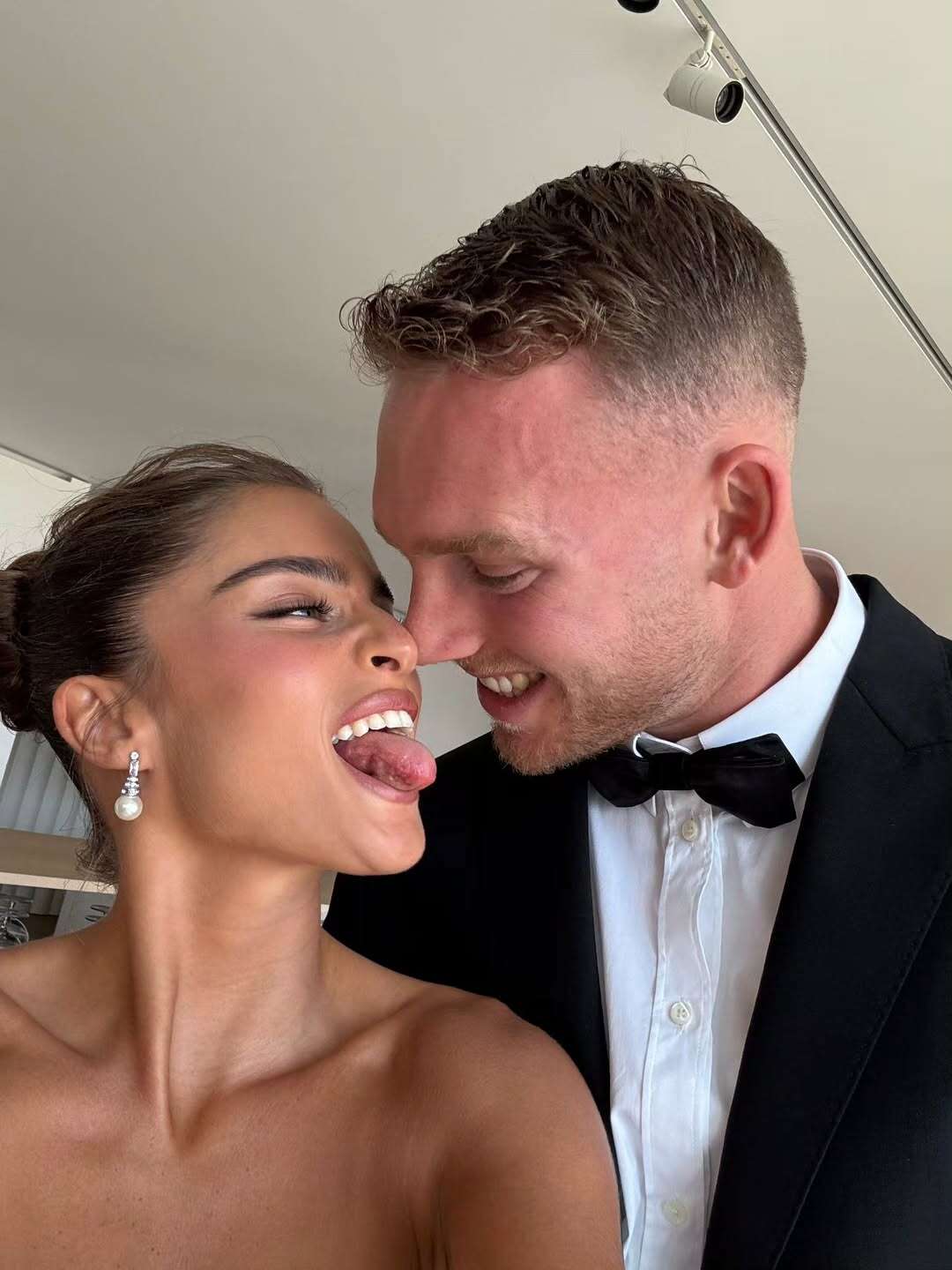 דניאל פרץ ונועה קירל , אינסטגרם