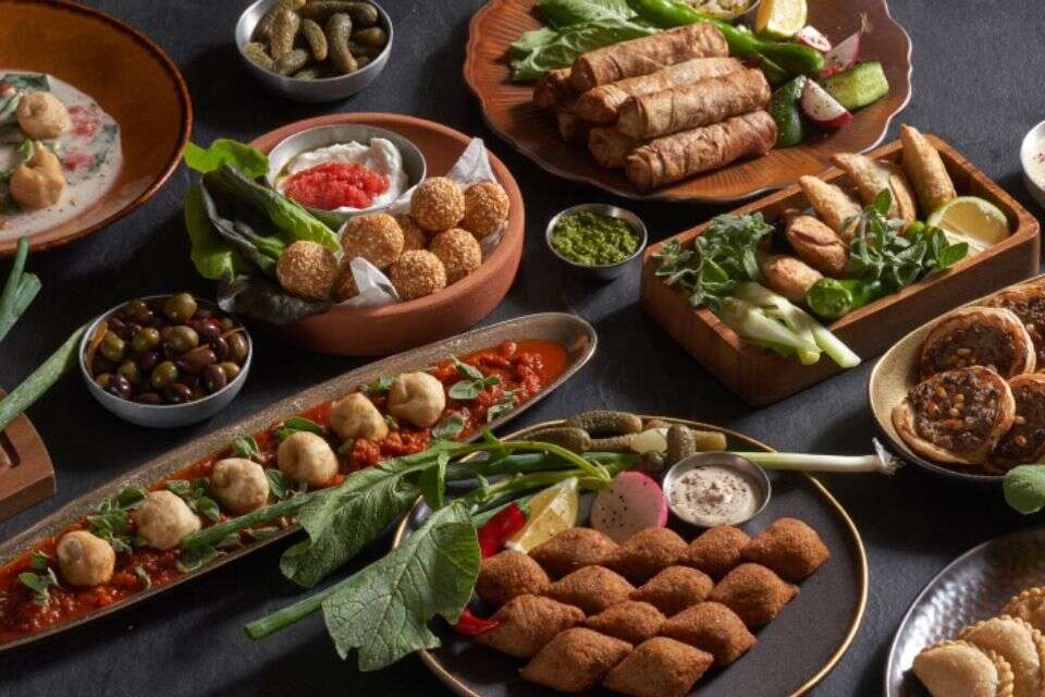 מאכלים לבנטיניים אותנטיים בעבודת יד , אנטולי מיכאלו