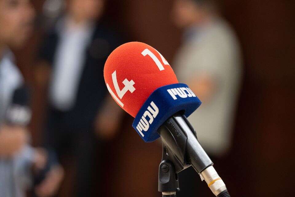 ערוץ 14 , אורן בן חקון