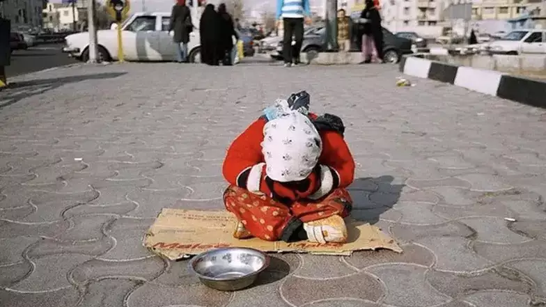ילדה קבצנית בטהרן , רשתות חברתיות