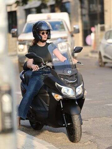 רונה לי שמעון מתחדשת