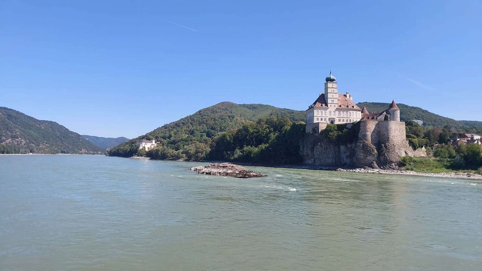 נהר של אושר: השיט שחוסך לכם כסף לעומת חופשה רגילה