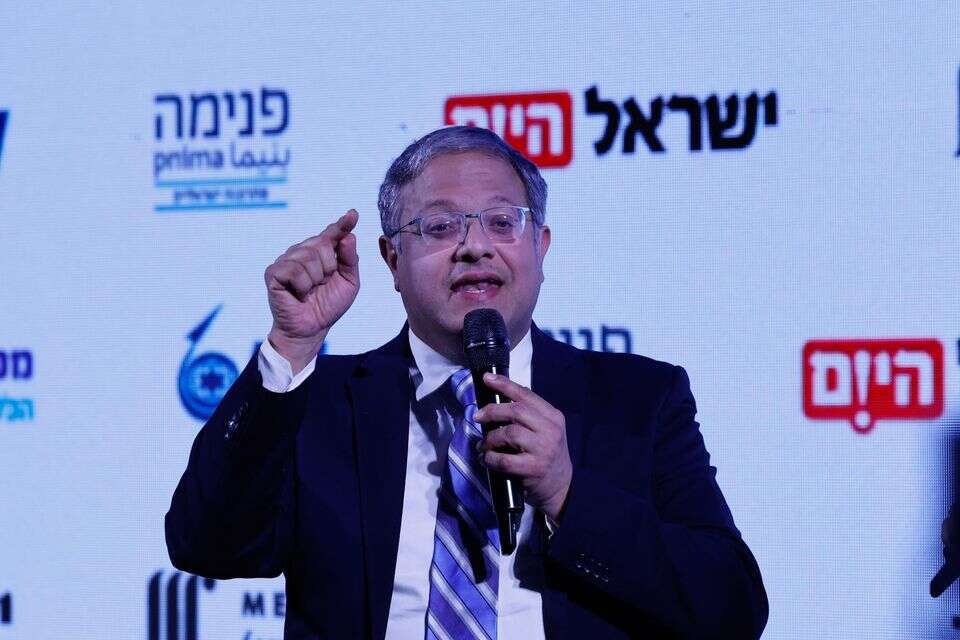 המטרה - למנוע את הדחת בן גביר: חוק 