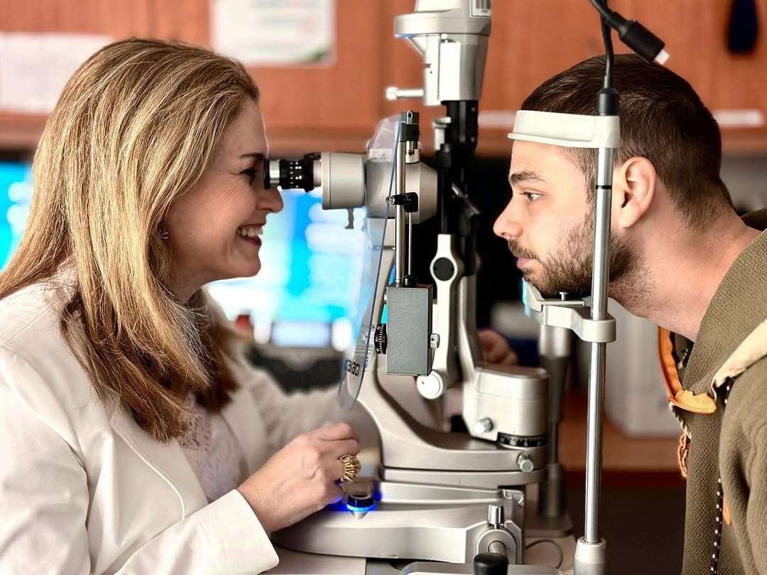 "בדרך לחזור ולראות בעינו הפצועה": אמא של אלון אהל על התאוששות בנה