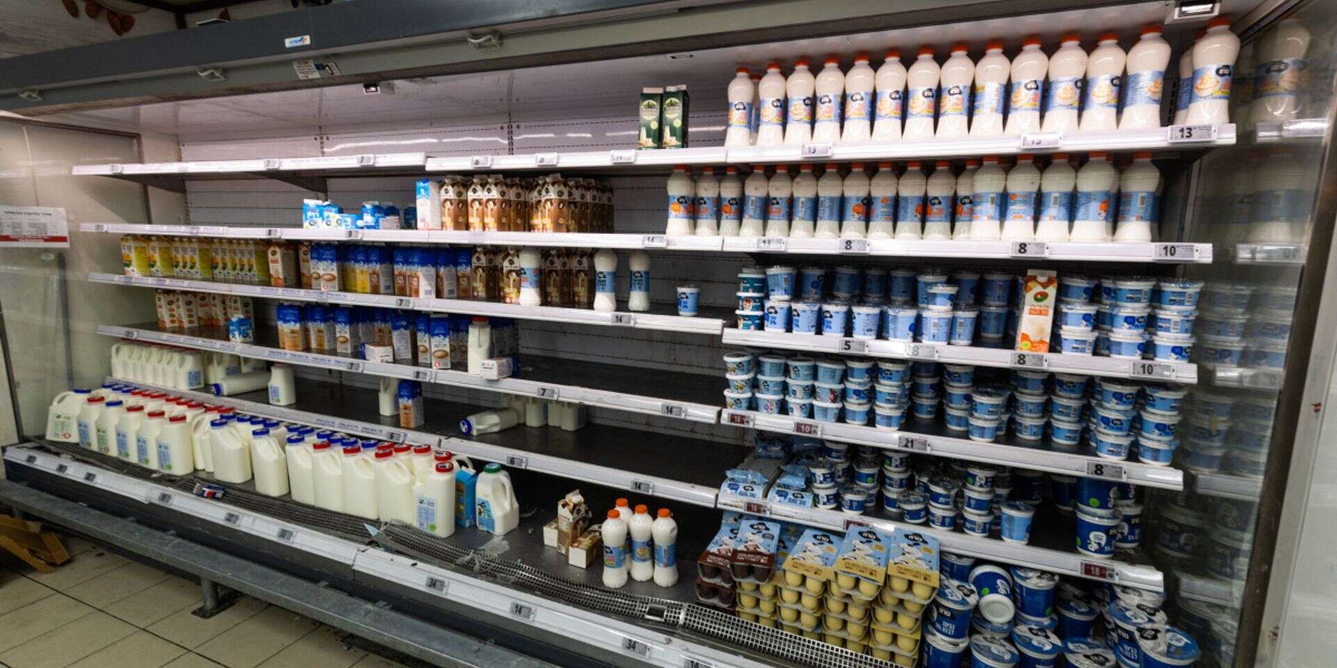 מה יקרה לחלב שלנו? מדף מוצרי חלב , אורן בן חקון