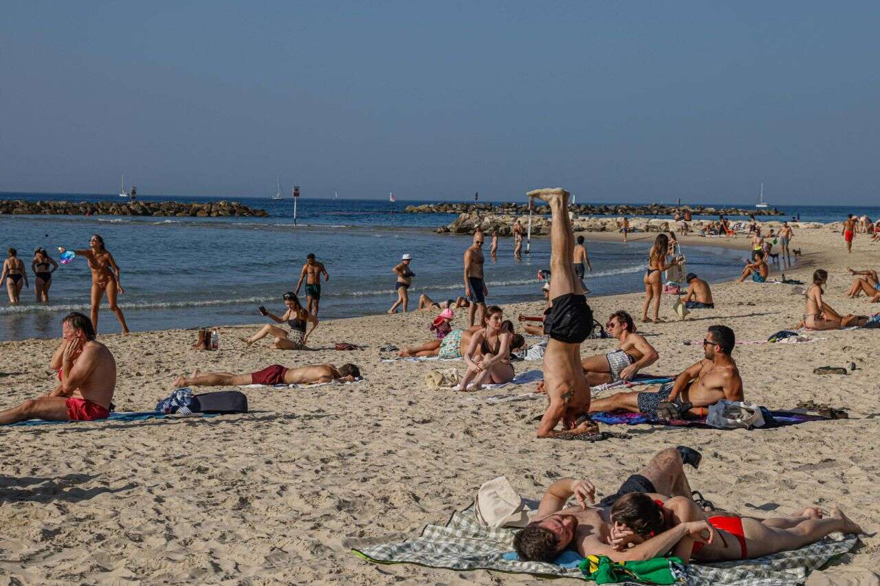 Starting to feel the summer: the heat loads are back and a warning to bathers
