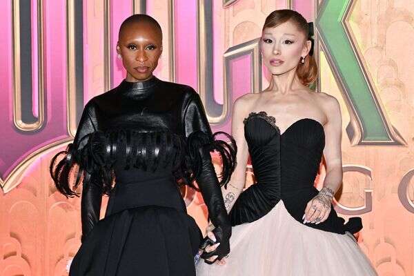 אריאנה גרנדה וסינתיה אריבו בפרימיירת "מרשעת: חלק 2"  , Evan Agostini/Invision/AP