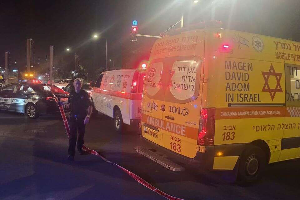 ירי בתל אביב: שני גברים נפצעו - הרקע ככל הנראה פלילי