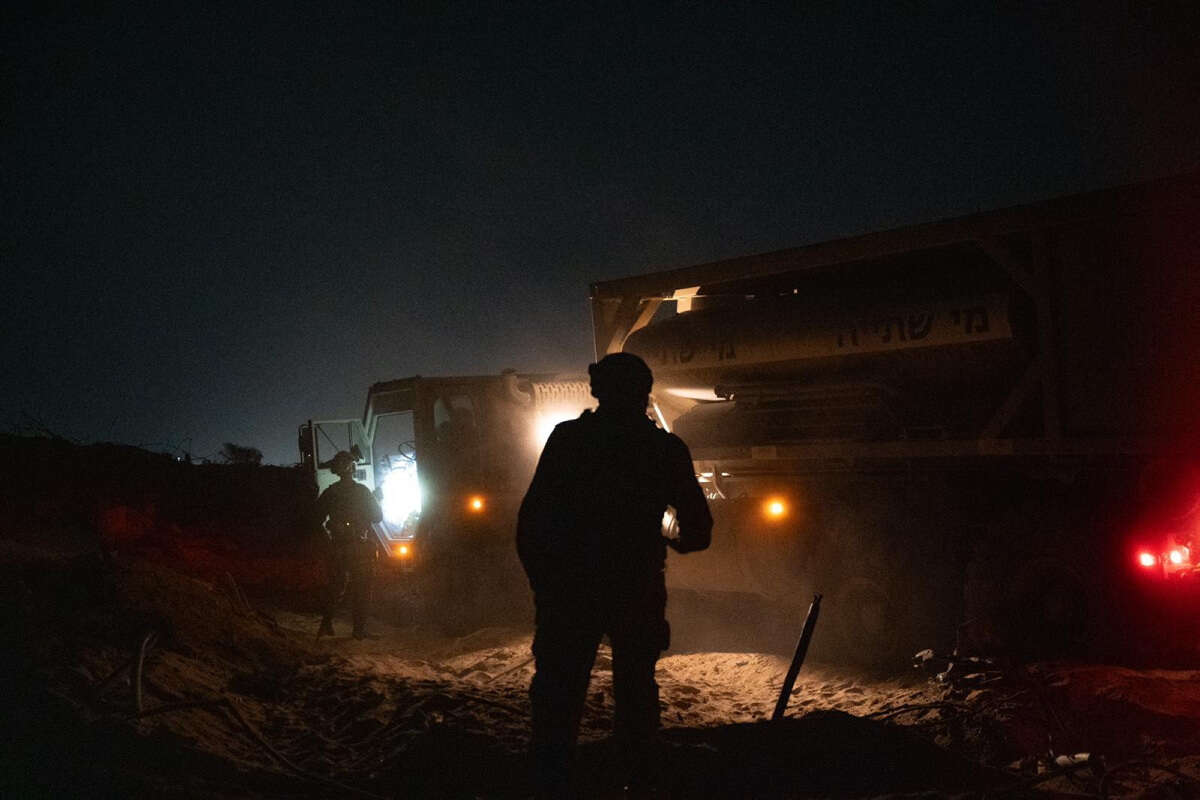 האיום עומד בעינו: ישראל נערכת לשהייה ארוכה בעזה, לבנון וסוריה