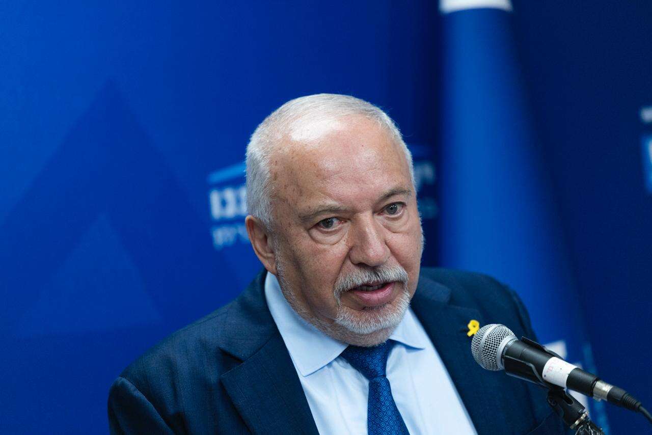 גנץ משיק הצעה לתכנית תמיכה במילואימניקים: "לשים גבולות למי שאין לו גבולות בנתינה"