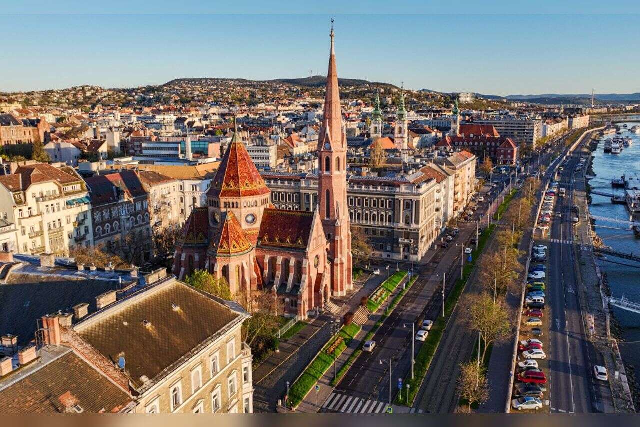 Madness on the way to Budapest: Israelis are willing to pay thousands of shekels for the experience