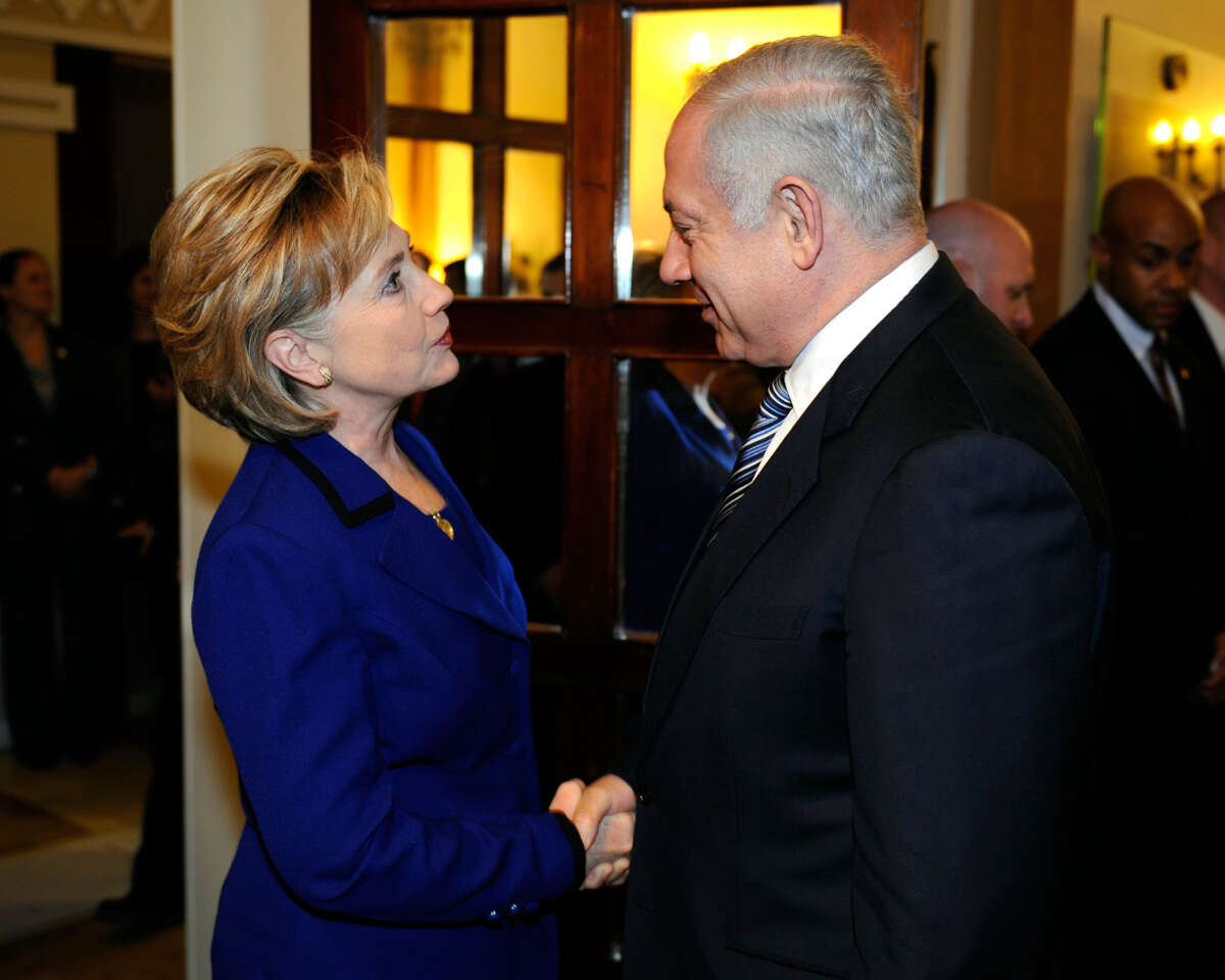 הילארי קלינטון וראש הממשלה בנימין נתניהו (2009) , לע"מ