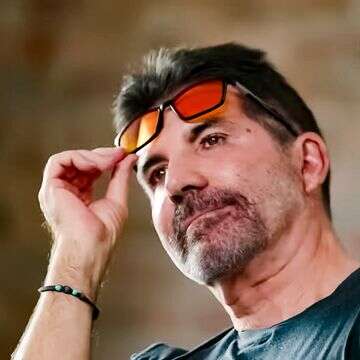 סיימון קאוול מספר: "הדם שלי עבר סינון"