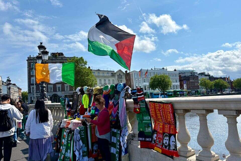 לאחר שבוטלה החלפת שם 