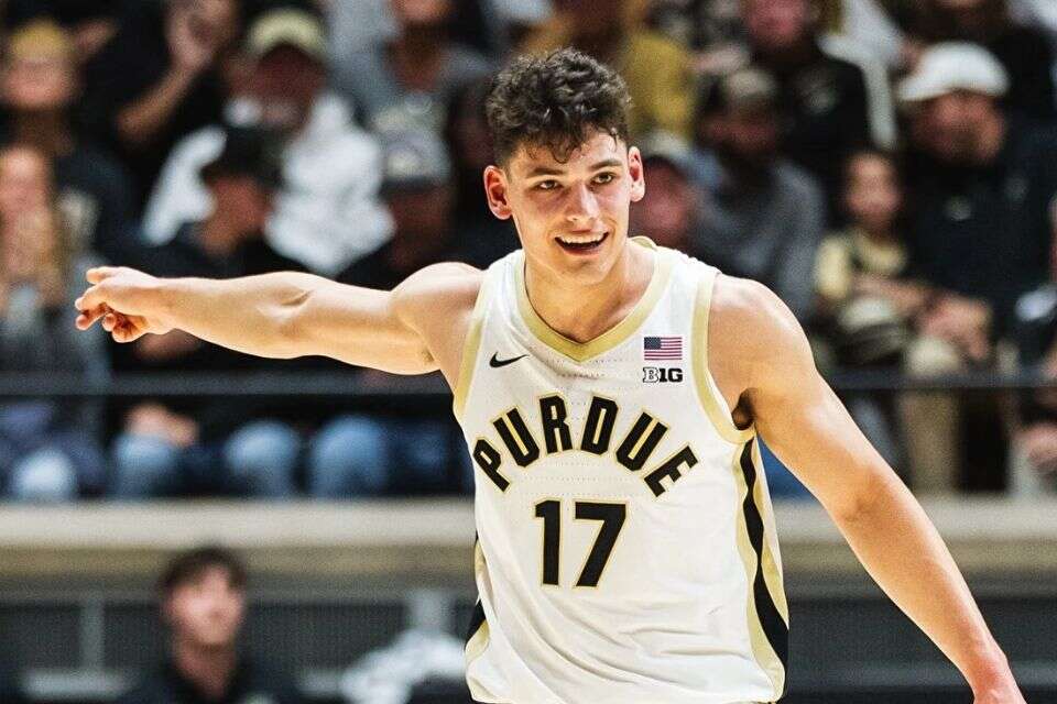 עומר מאייר במדי מכללת פרדו , Purdue athletics