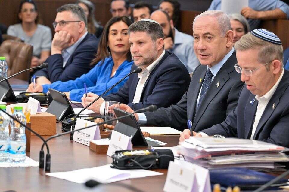 ישיבת הממשלה לקראת אישור תקציב 2026 , קובי גדעון/ לע״מ