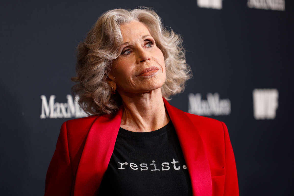 ג׳יין פונדה: מיזוג נטפליקס עם וורנר הוא איום על חופש הביטוי