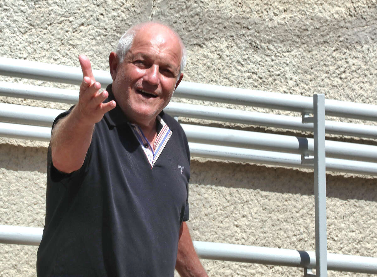 "אמבוש פוליטי": השר כץ הזמין פעילי ליכוד, ראש העיר ביטל את טקס החתימה