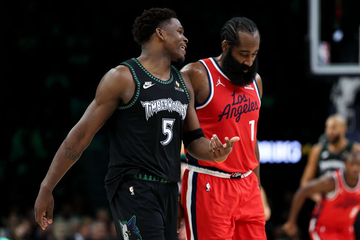 ג'יימס הארדן נכנס לרשימת 10 הקלעים הגדולים בתולדות ה-NBA