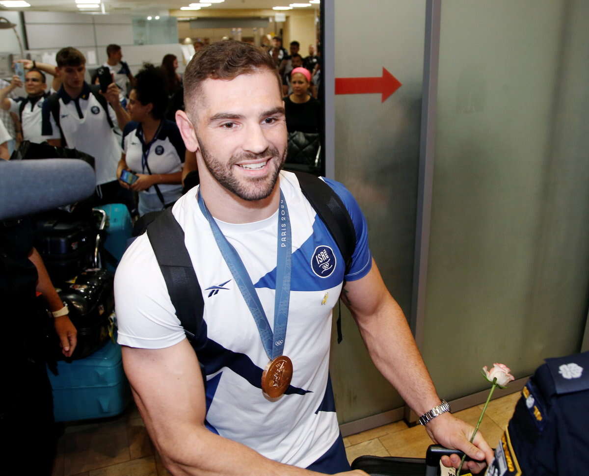 עשה את המיליונים בקמפיינים: כמה שווה פיטר פלצ'יק?