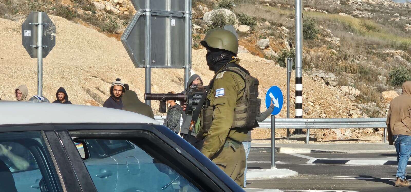 אחרי הנחיית רה"מ: פינויים ופשיטות משטרתיות בשורת נקודות התיישבות