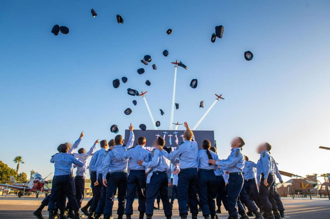 אירוע משמעת בחיל האוויר: 15 צוערי טיסה נשלחו למעצר - אלו הפרטים