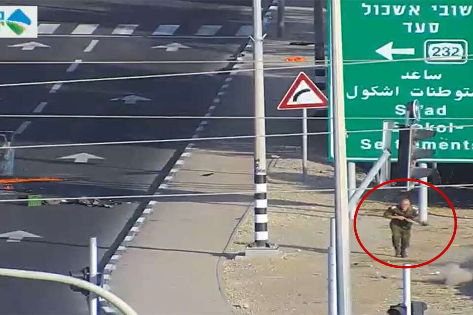 תיעוד: רומן גופמן נלחם בצומת שער הנגב ב-7.10 - ונפצע