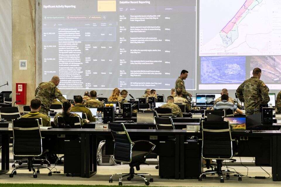 חיילים אמריקנים בבסיס קריית גת , רויטרס