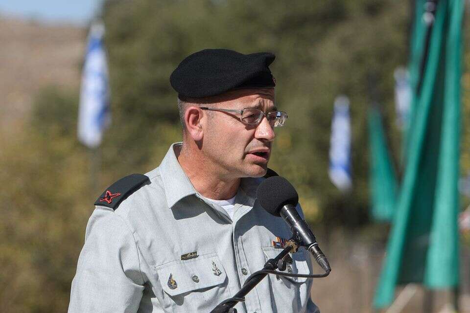 רומן גופמן , אייל מרגולין - ג׳יני
