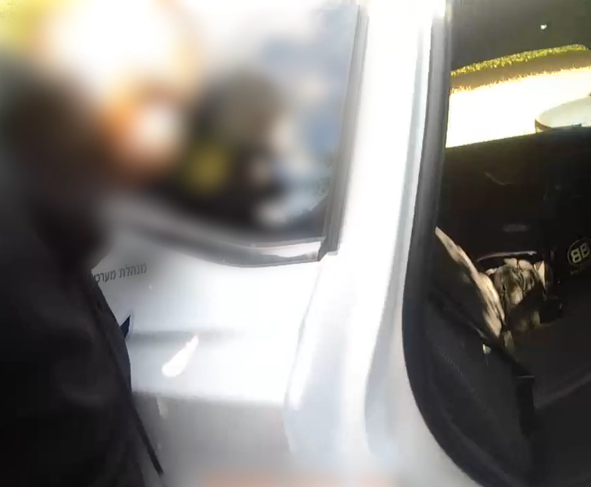 אימה בכפר סבא: פלשתיני פרץ לבית - והתחבא מתחת למיטה